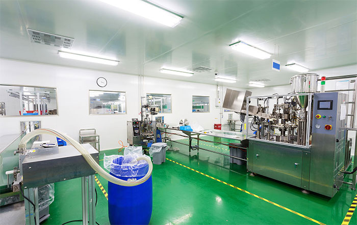 包銅箔機(jī)的制造方法 包銅箔機(jī)的制造方法